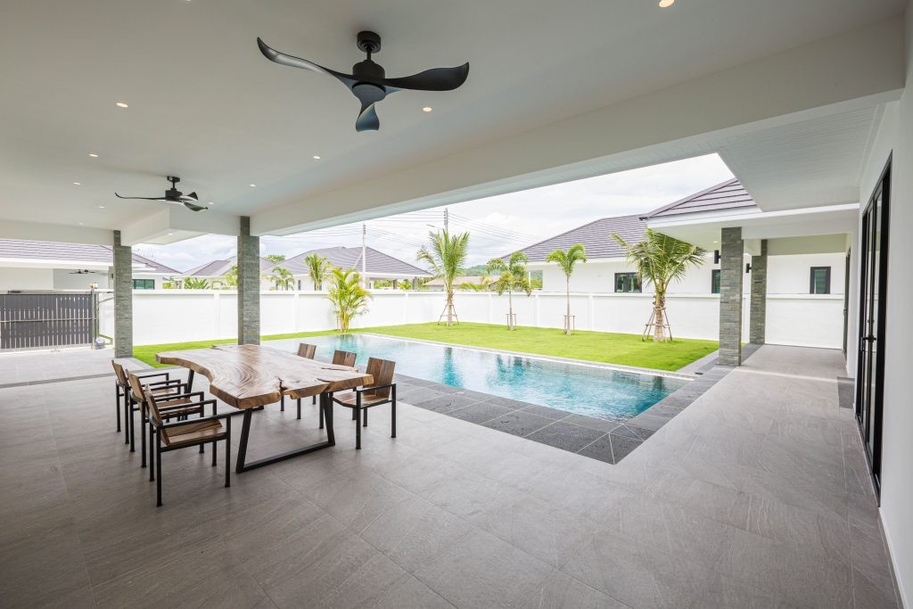 BHUMI Hua Hin – Villas de luxe avec piscine sur de vastes terrains privés
