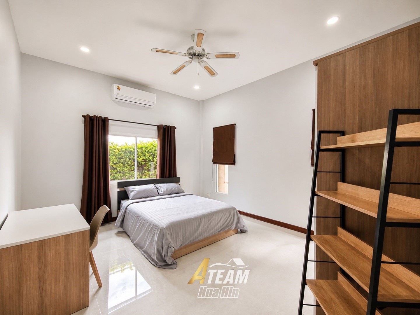 À LOUER | Quand le confort rencontre la vie tropicale | Villa avec piscine de 4 chambres | Gold Village, Hua Hin Soi 88