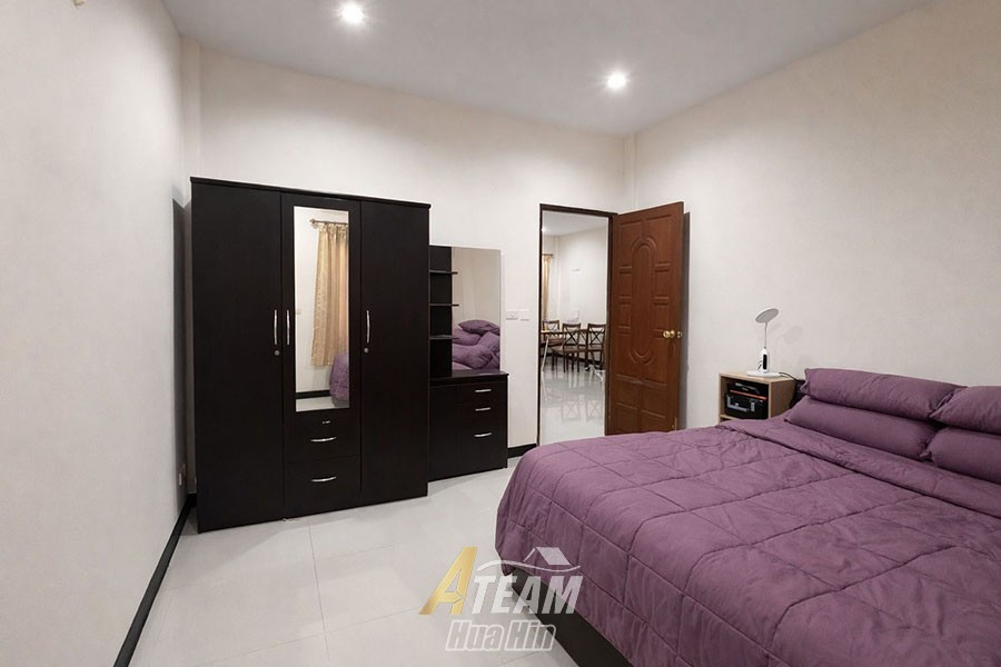 img_Townhouse for Sale Claus 3 units townhouse10