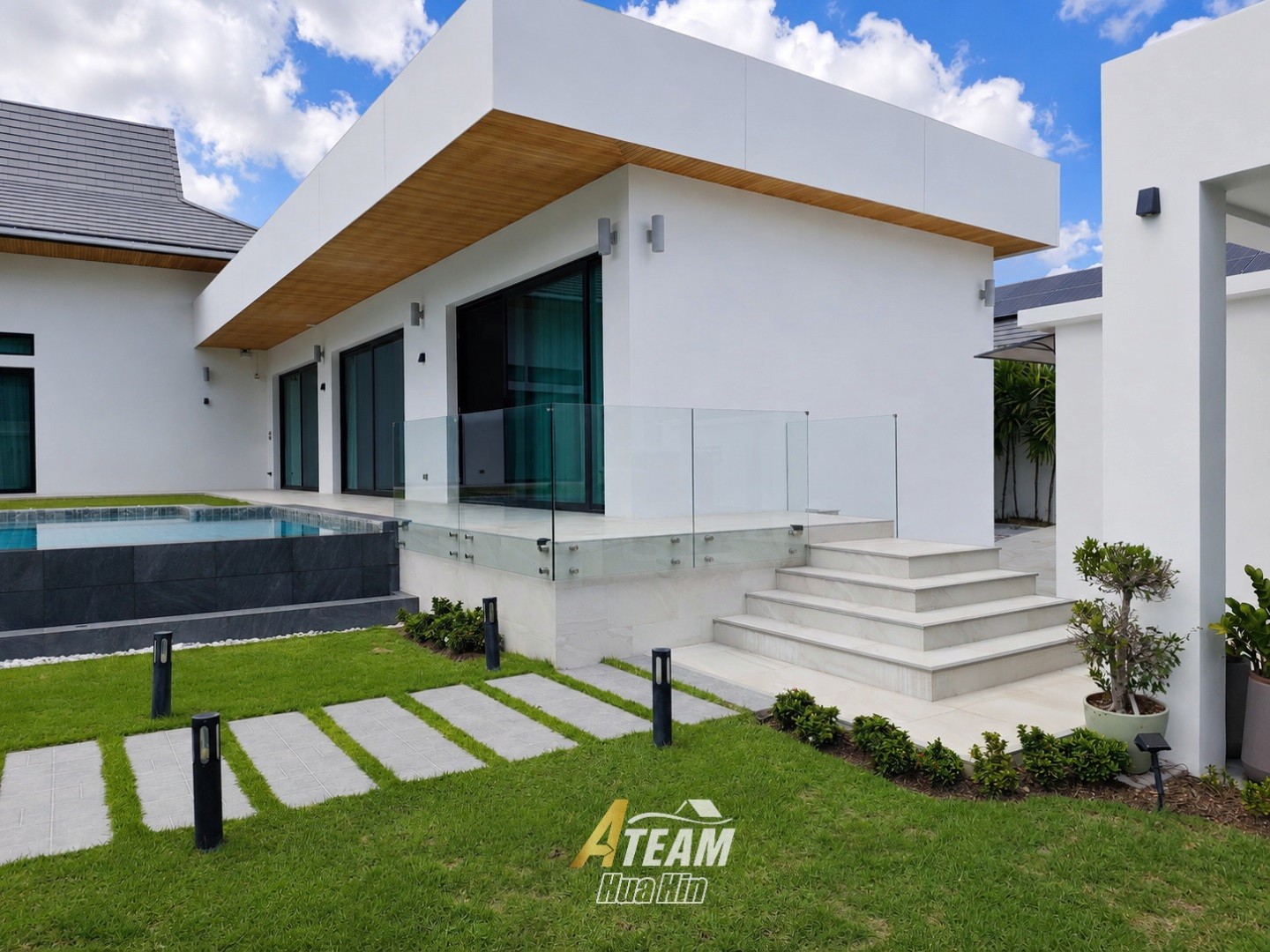 Impressionnante villa de luxe avec piscine, 5 chambres et 4 salles de bains