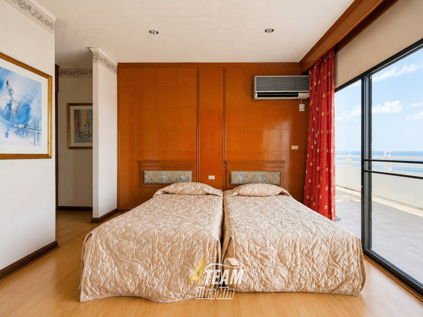 Penthouse de 4 chambres à vendre au Cha-Am Grand Condotel