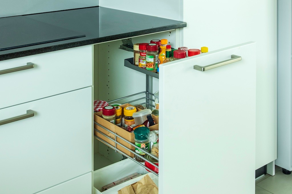 img_025_Kitchen cabinet 2 _1154 2