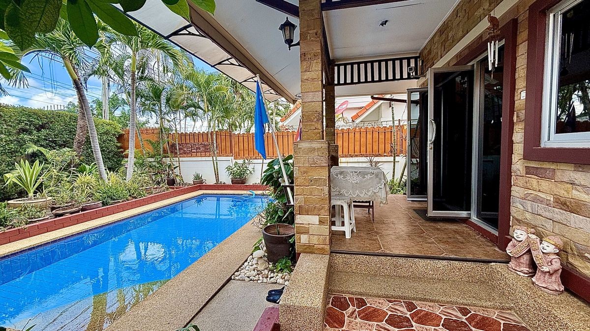 charming 3 bedroom pool villa ID 46250 resale poolvilla 20