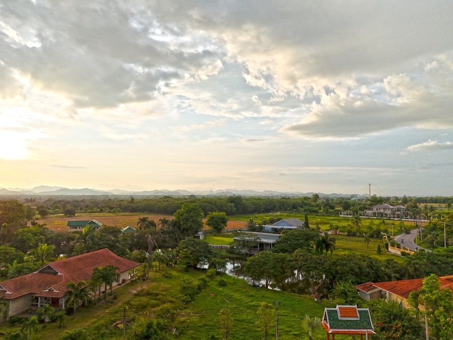 img_lakefront land for sale near black mountain Hua Hin11