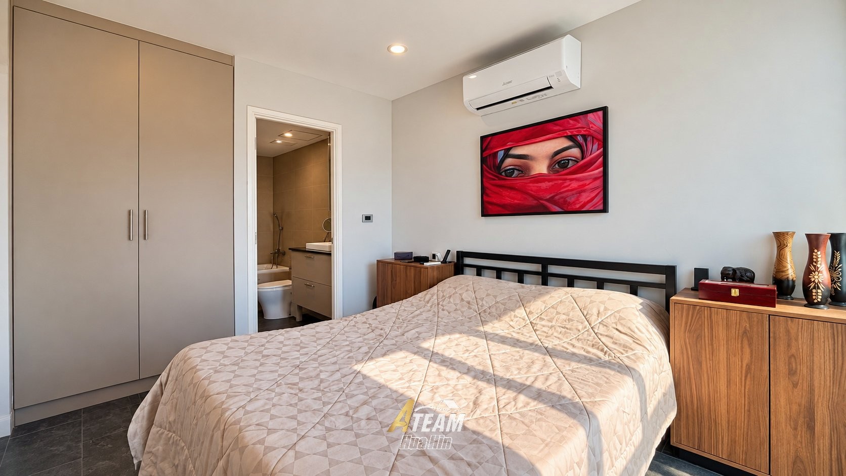 Fully Renovated Top-Floor Corner Condo at Tira Tiraa