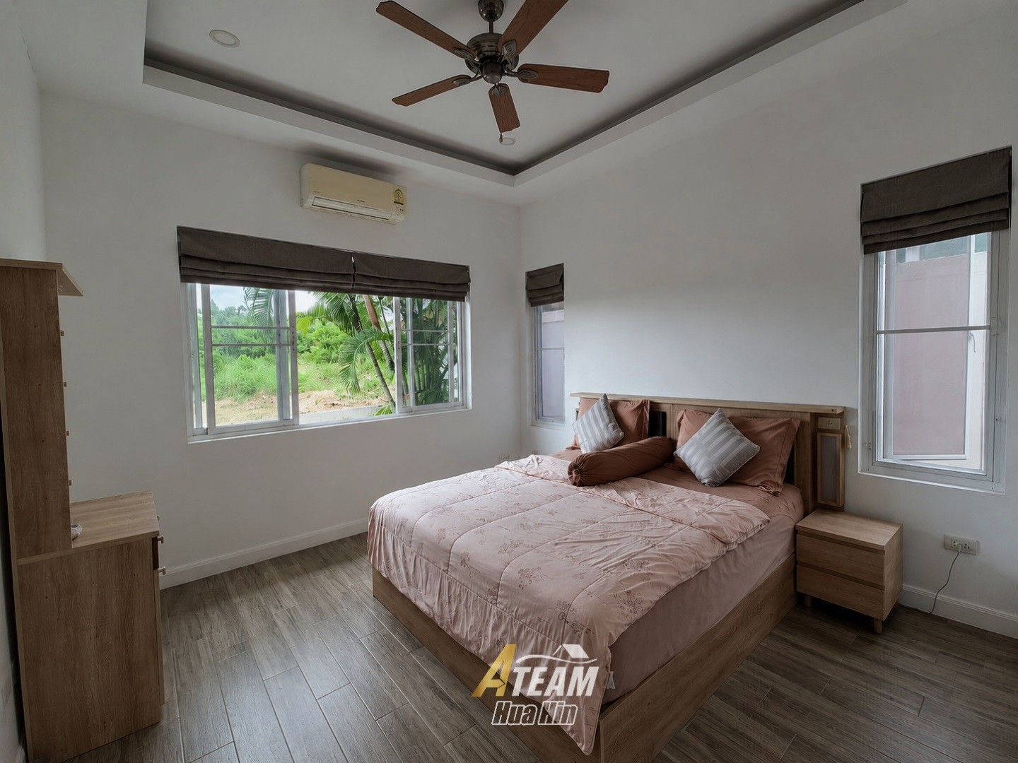 Villa avec piscine élégante de 2 chambres offrant une vue sur les champs d’ananas – Wang Pong, Pranburi
