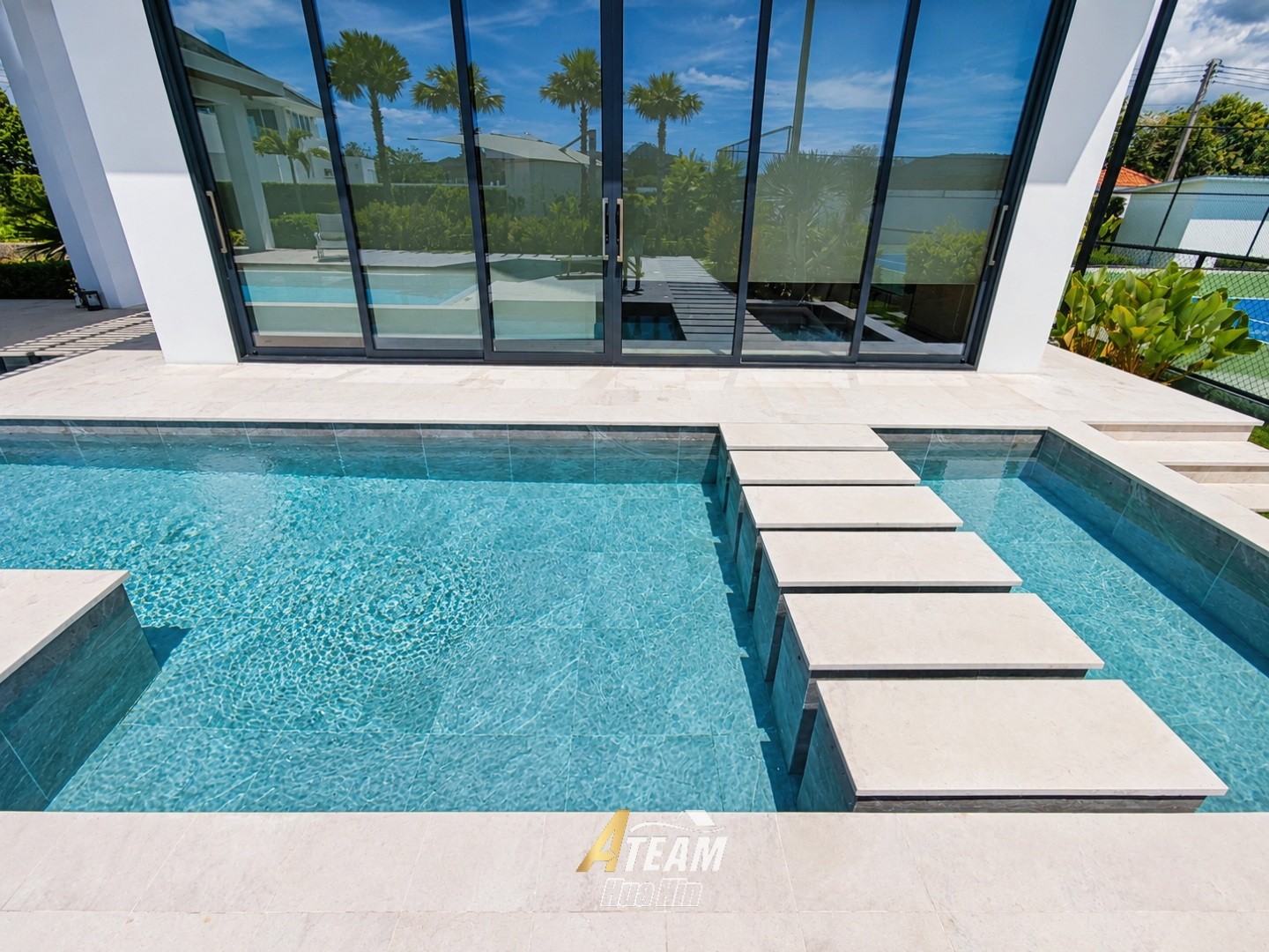 Villa de luxe exceptionnelle de 4 chambres dans le secteur de Black Mountain