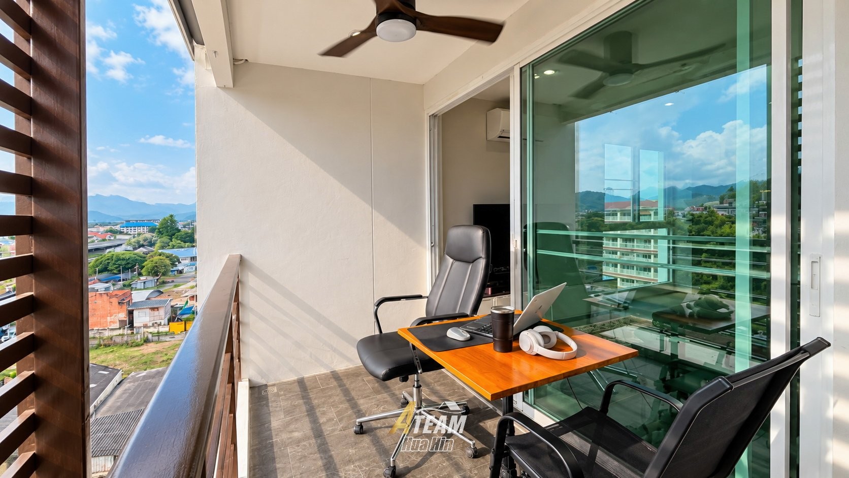 Fully Renovated Top-Floor Corner Condo at Tira Tiraa