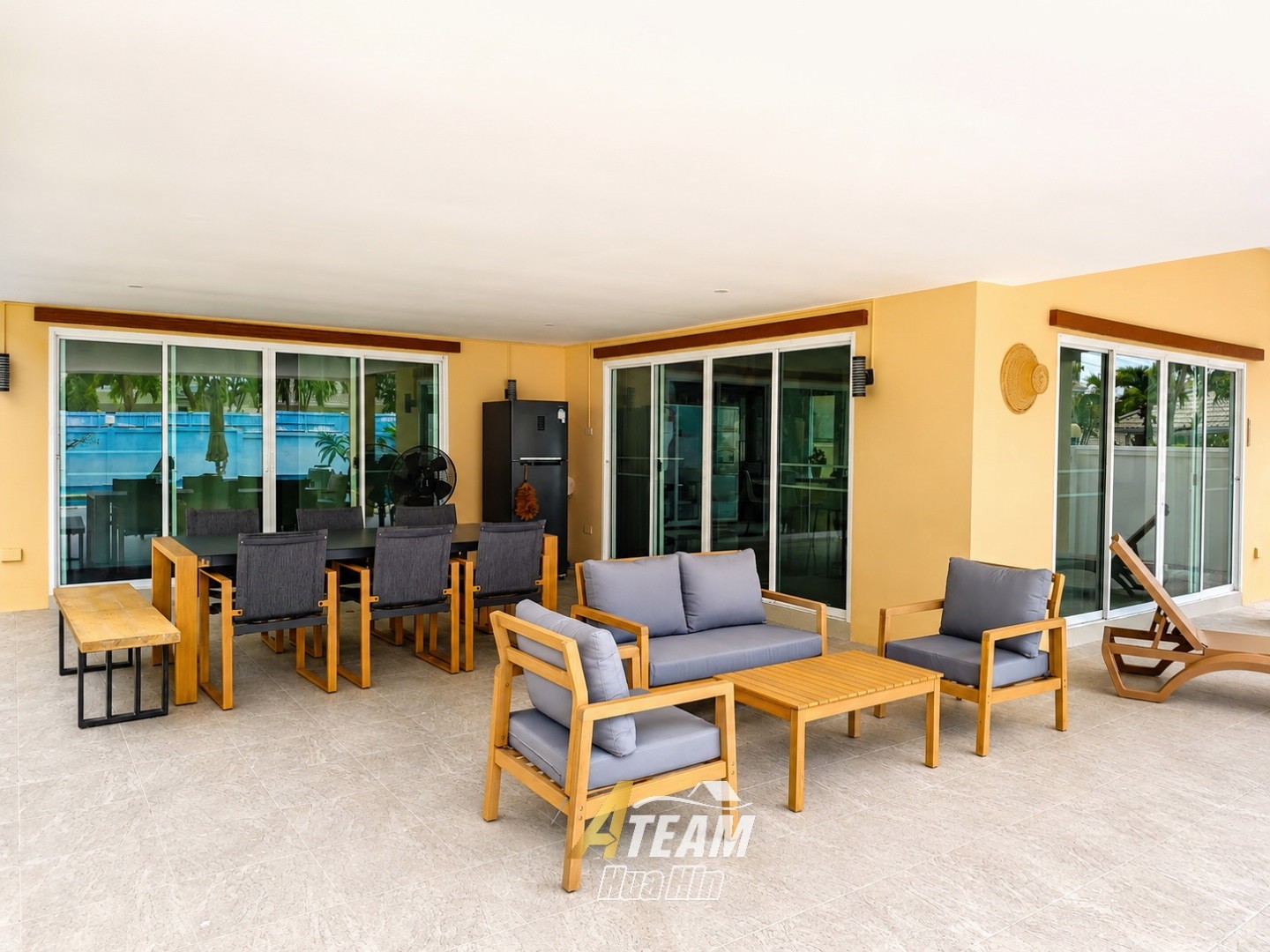 À LOUER | Quand le confort rencontre la vie tropicale | Villa avec piscine de 4 chambres | Gold Village, Hua Hin Soi 88