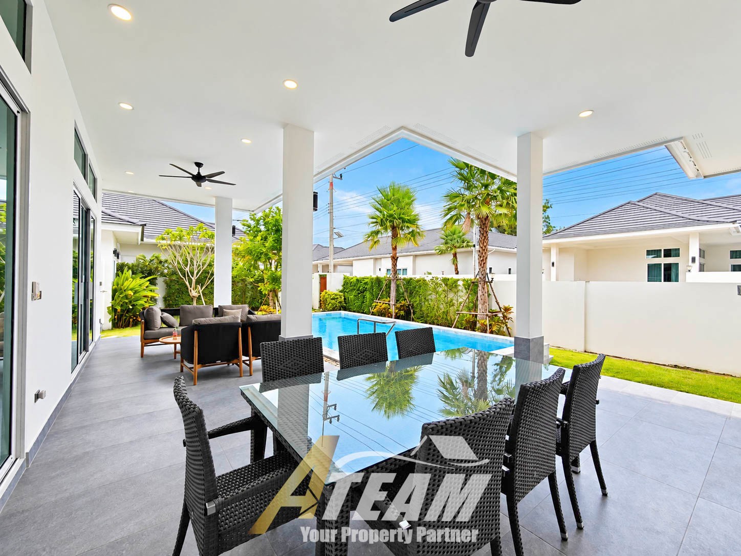Villa de luxe à CoCo 88 – Spacieuse maison de 271 m² | 65 000 THB/mois