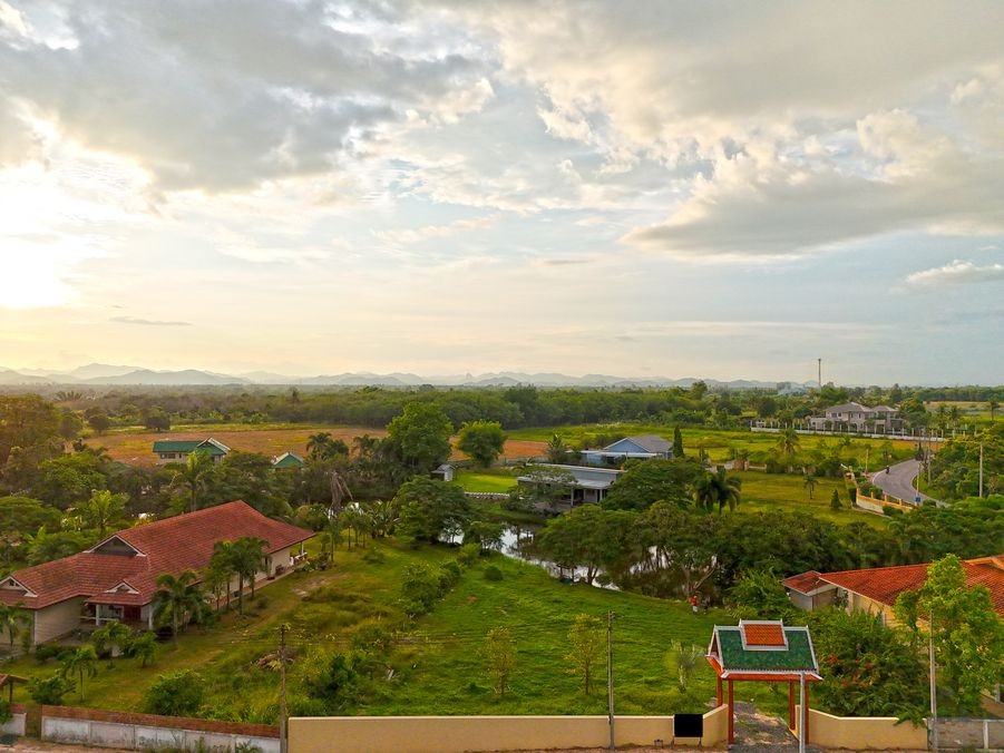 img_lakefront land for sale near black mountain Hua Hin10