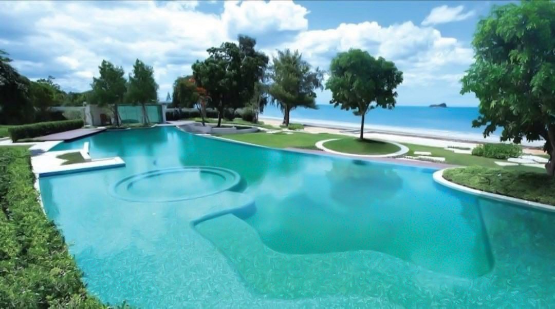 Condo de luxe de 3 chambres en bord de mer à vendre à Wan Vayla Hua Hin, Khao Tao
