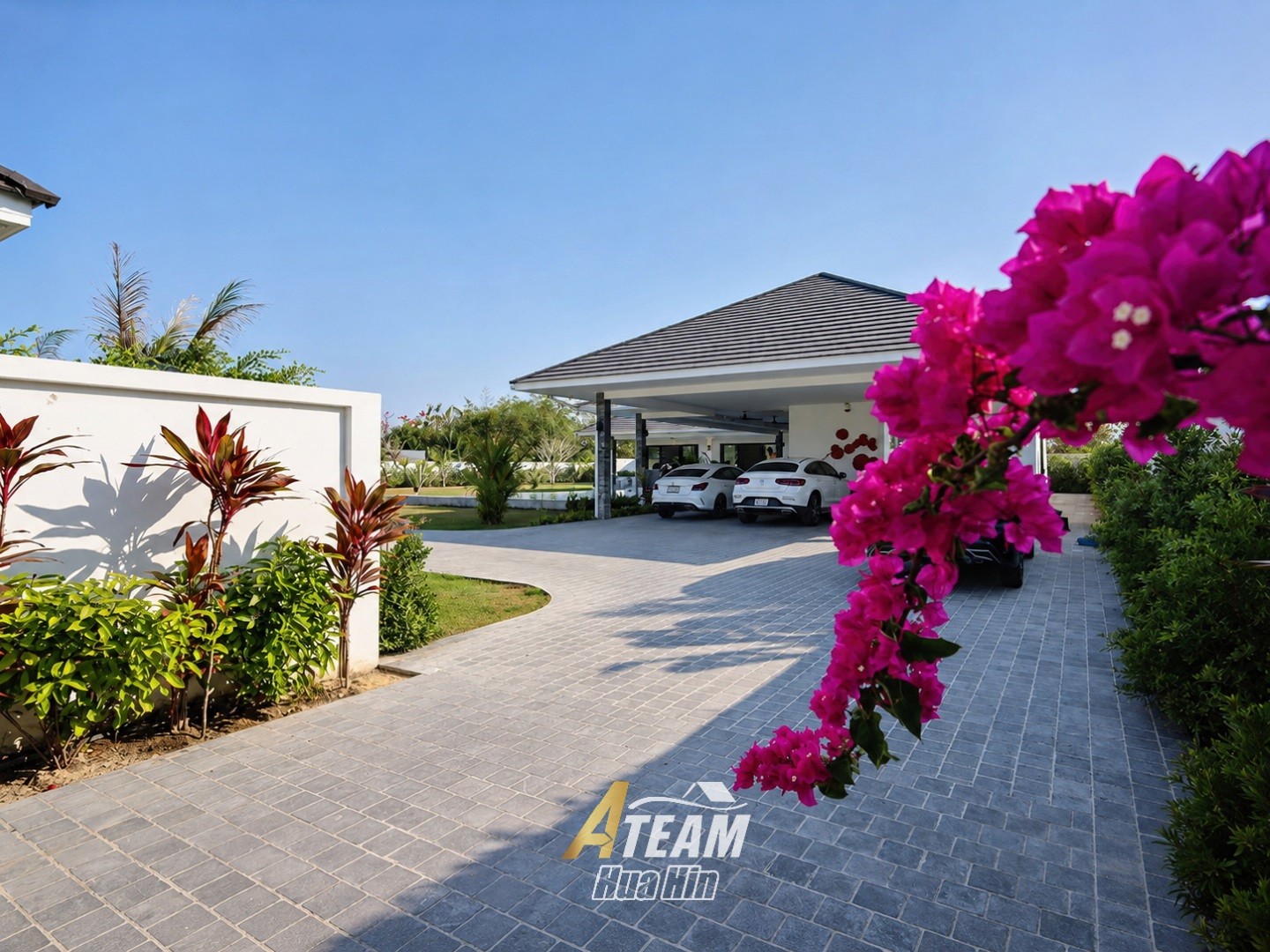 Vie prestigieuse en bordure de parc sur Millionaires Avenue