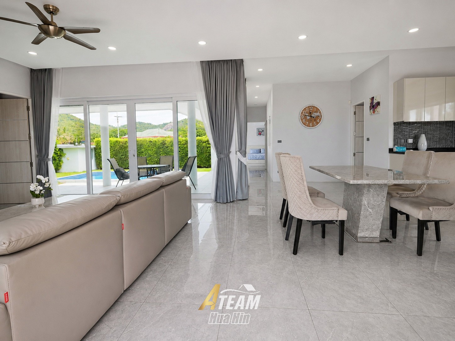 Villa avec piscine de 3 chambres et vue sur les montagnes à Khao Tao, Hua Hin – THB 8.95 Million