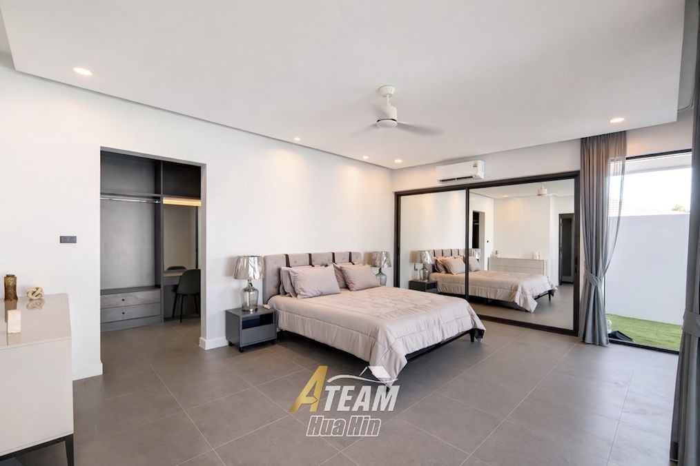 img_house for sale soi114 modern 4bedroom centre city huahin15