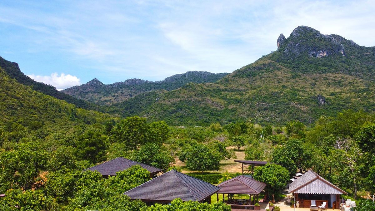 mango-resort-for-sale-sam-roi-yod-drone1
