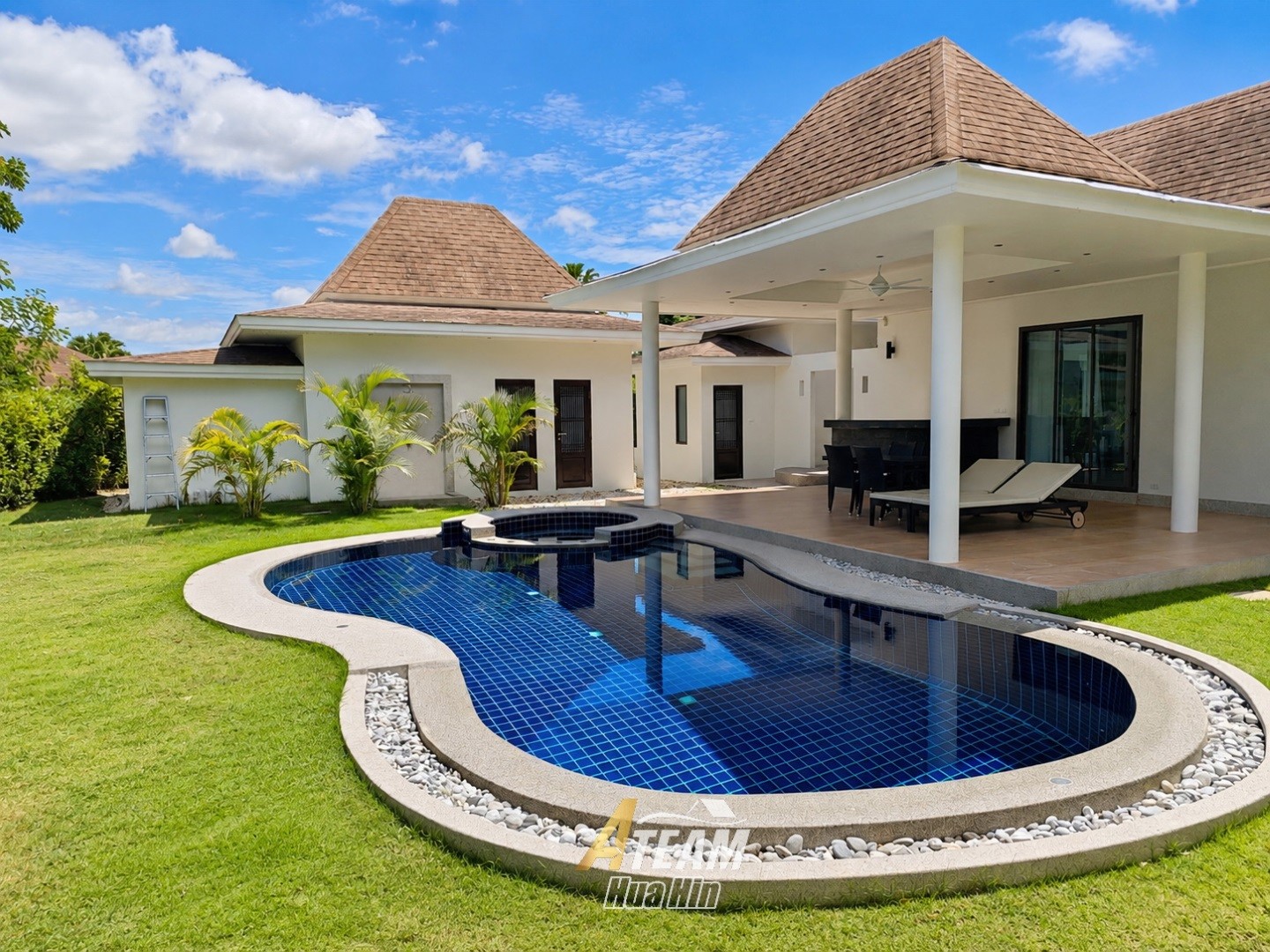 Villa spacieuse avec piscine privée près de Black Mountain – Excellent rapport qualité-prix à Hua Hin