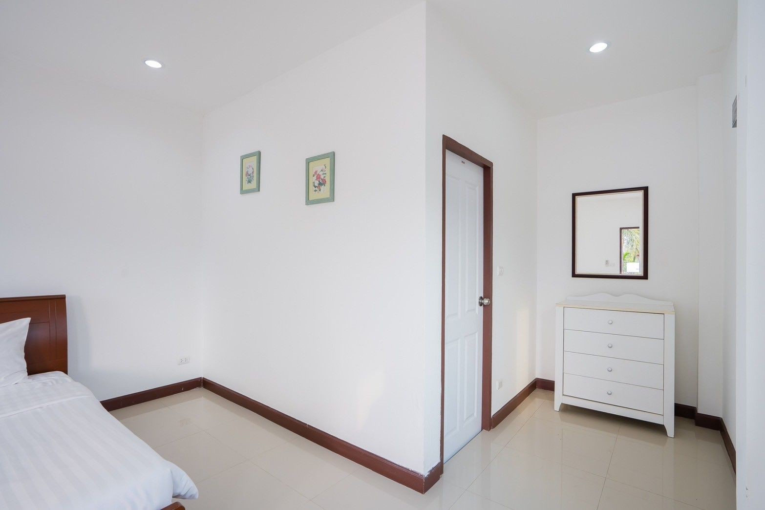 img_House for sale 4bedrooms pool villa hinlekfai huahin8