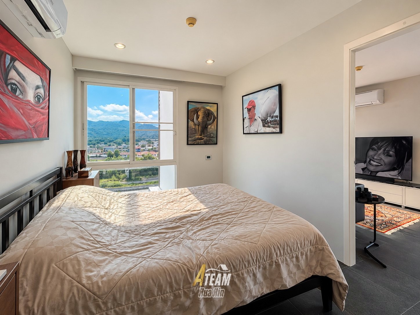Fully Renovated Top-Floor Corner Condo at Tira Tiraa