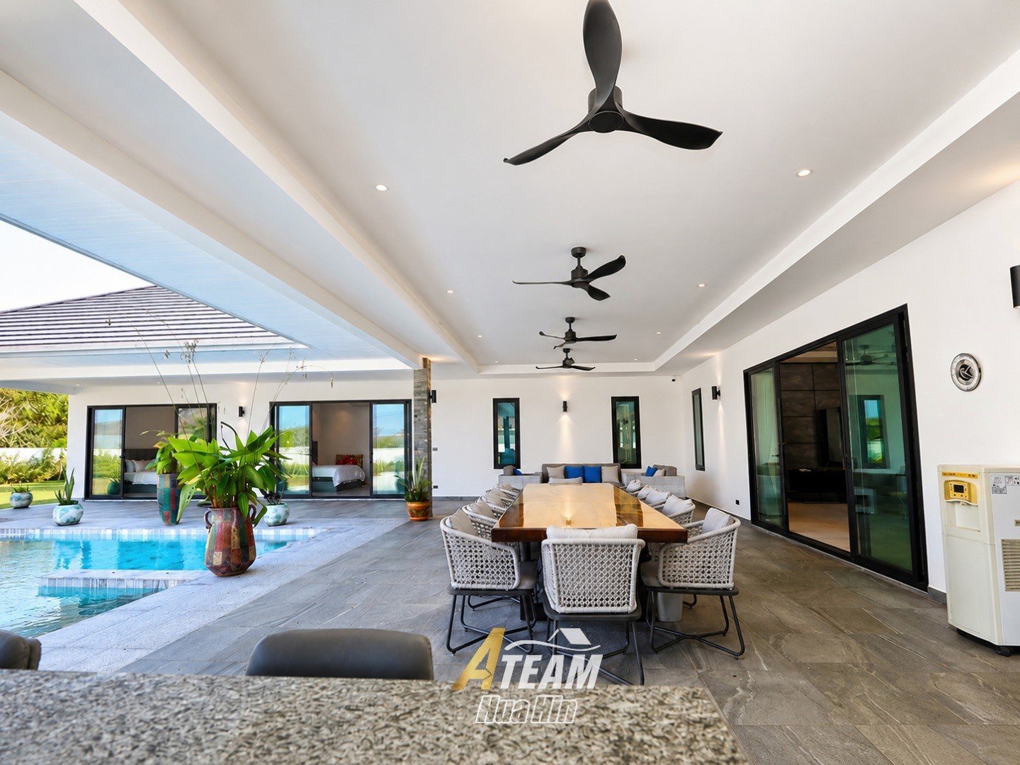 Vie prestigieuse en bordure de parc sur Millionaires Avenue