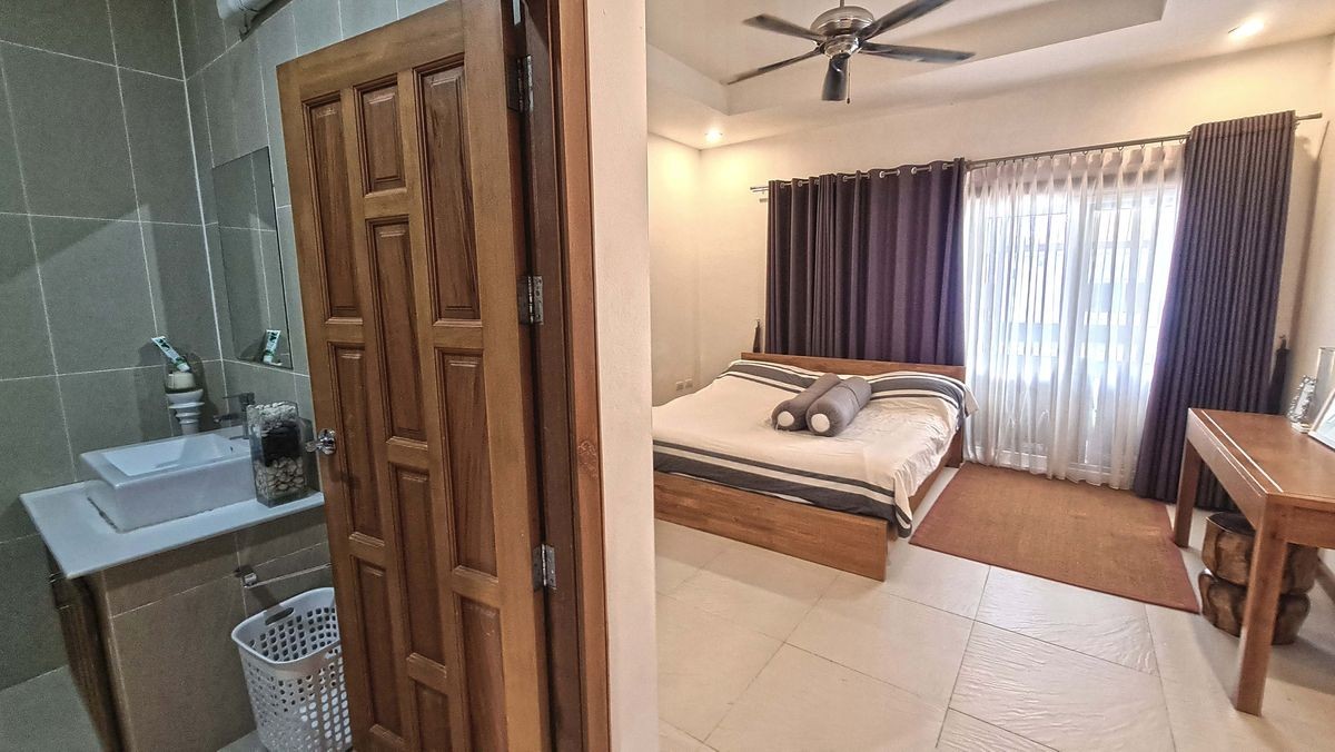 img_orchid palm homes 3 7 bed 7 bathrooms pool villa resale Development Hua Hin21