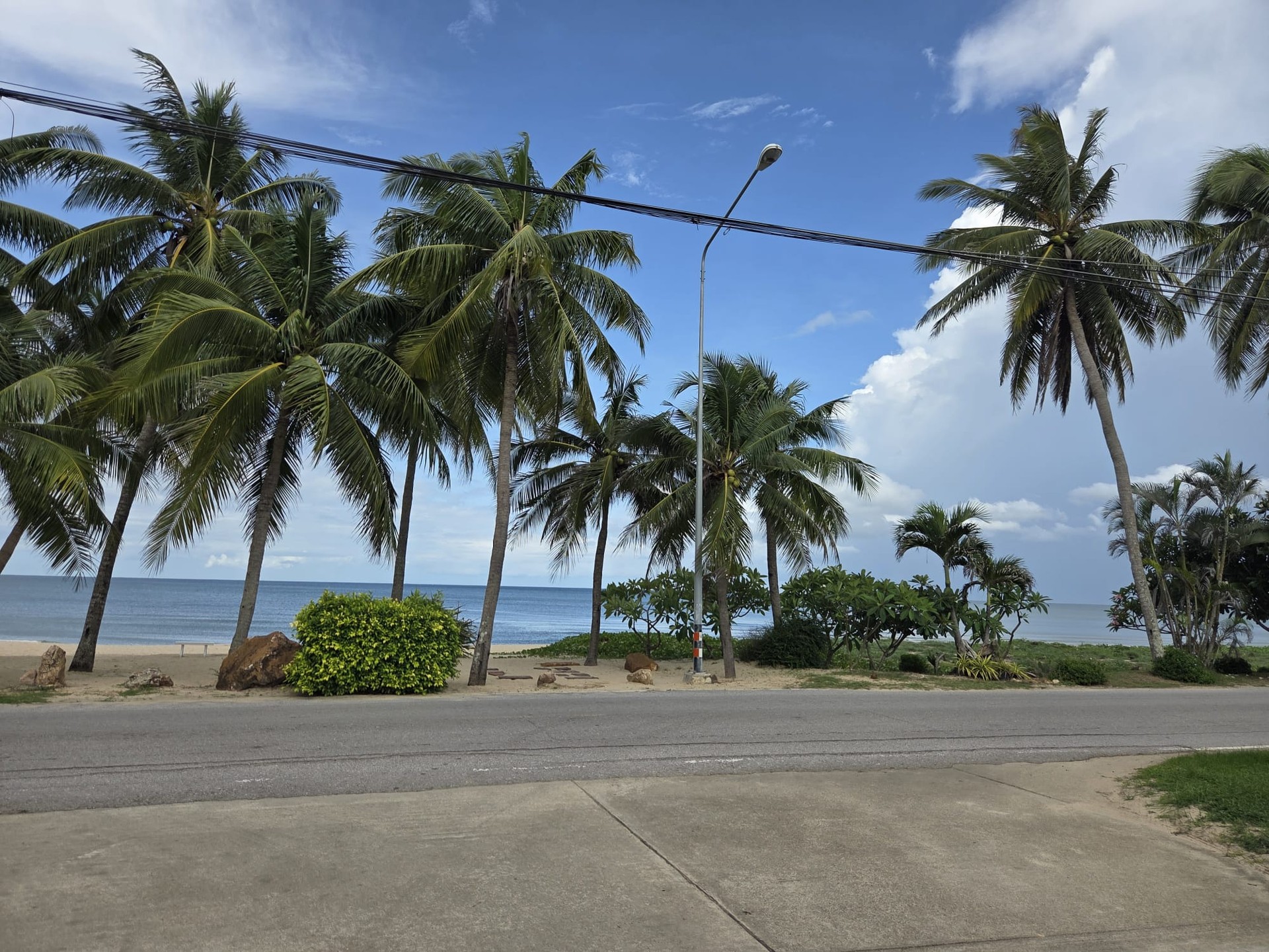 Appartement de 54 m² en bord de mer à Ban-Saphan