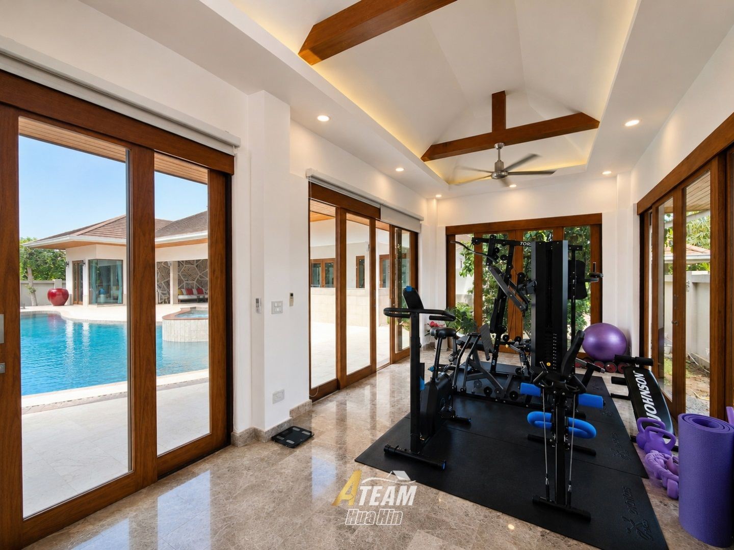 Villa exceptionnelle de 7 chambres avec piscine