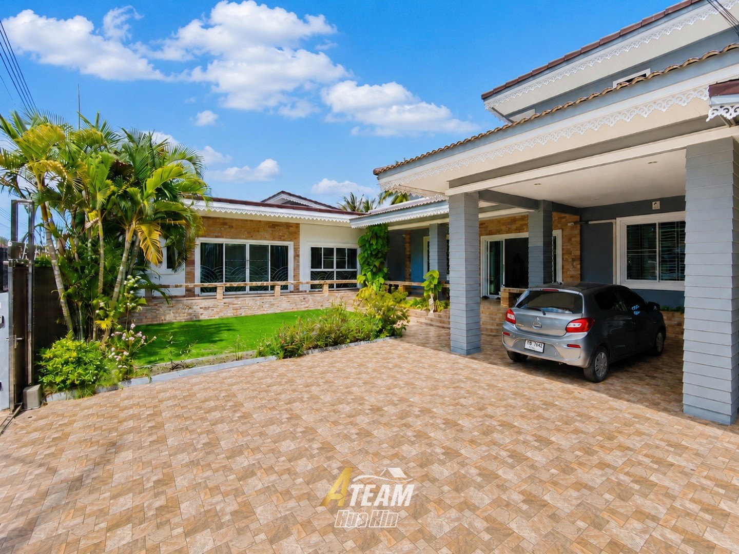 Opportunité d’investissement : maison de 5 chambres près de Pak Nam Pran Beach