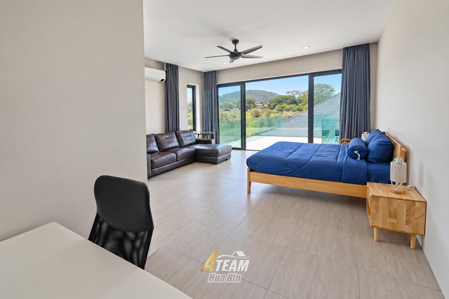 Intelligente, moderne et immense – sur Soi 116 au centre de Hua Hin !