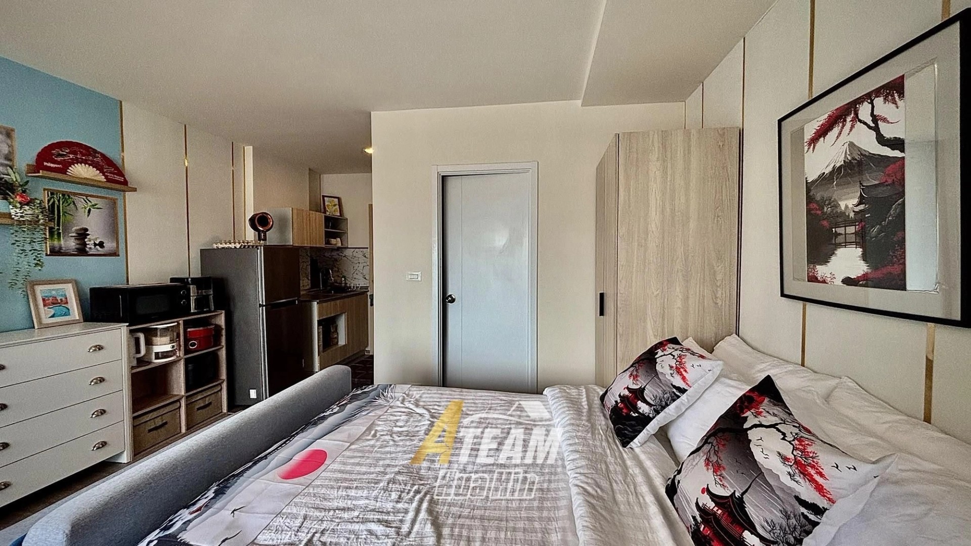 Mountain-View Top floor Corner Studio Condo at Hay Condo – 1,800,000 THB