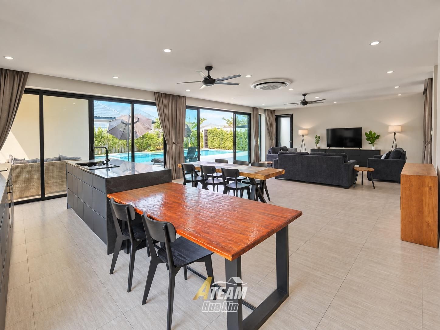Intelligente, moderne et immense – sur Soi 116 au centre de Hua Hin !