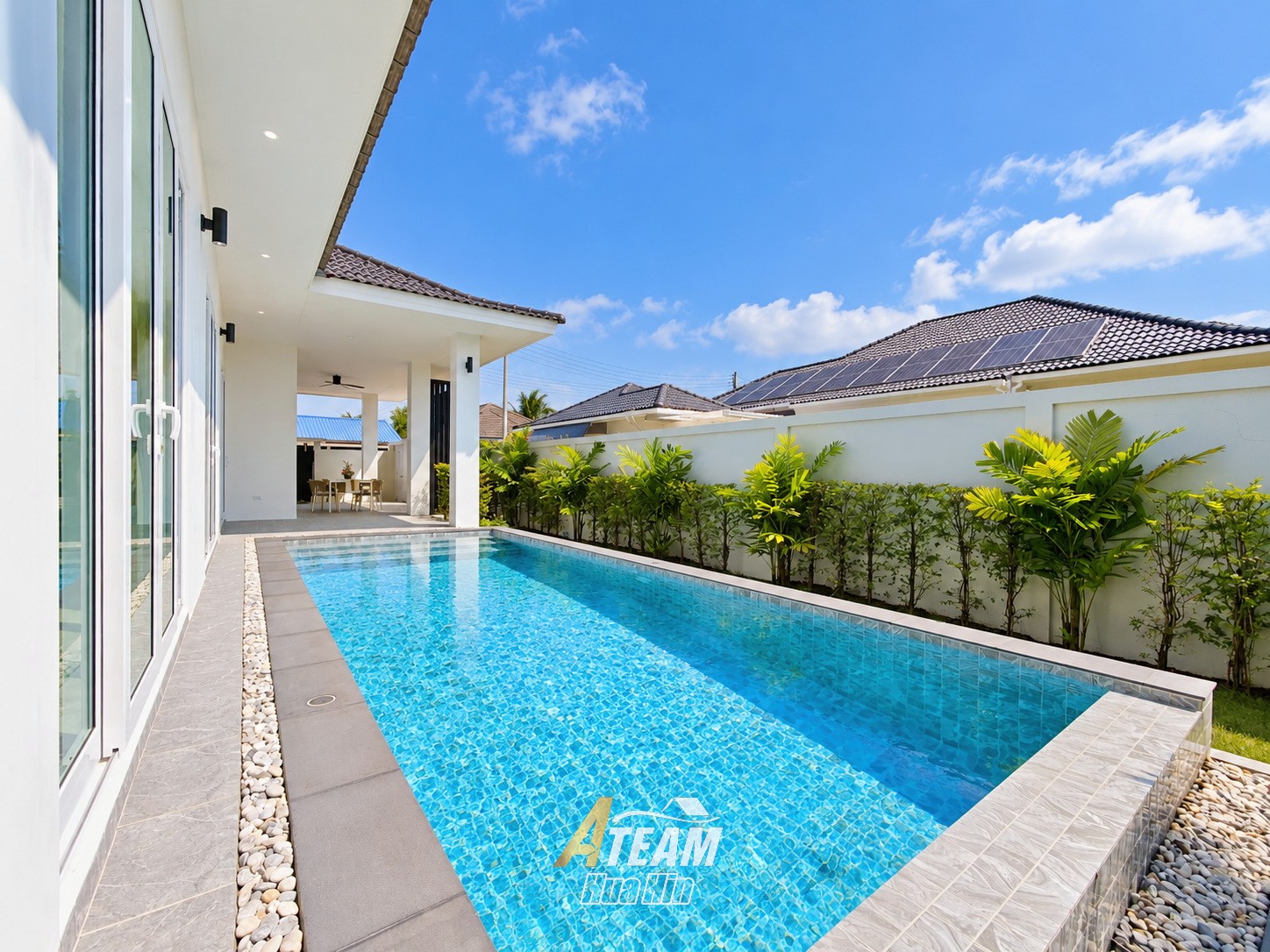 Villa neuve de 3 chambres avec piscine à vendre à Hua Hin Soi 88