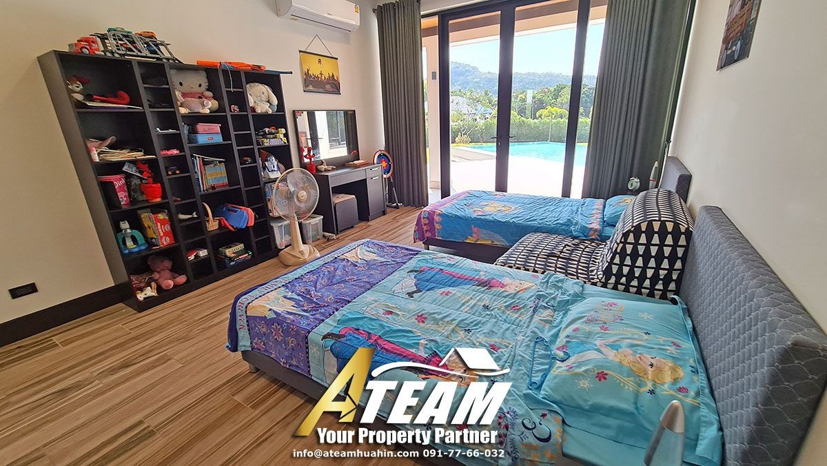 luxury khao tao pool villa resale hua hin47