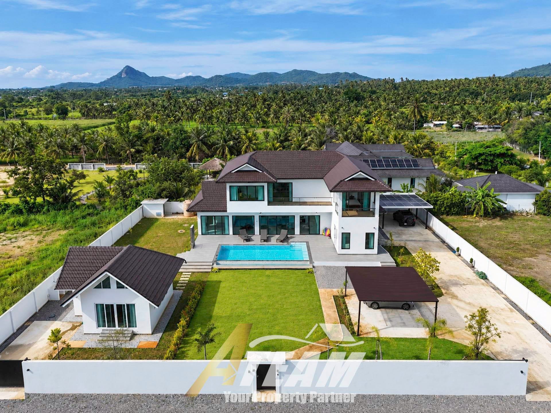 Villa de luxe avec piscine et maison d'hôtes de 6 chambres à Baan Lom Yen, Hua Hin