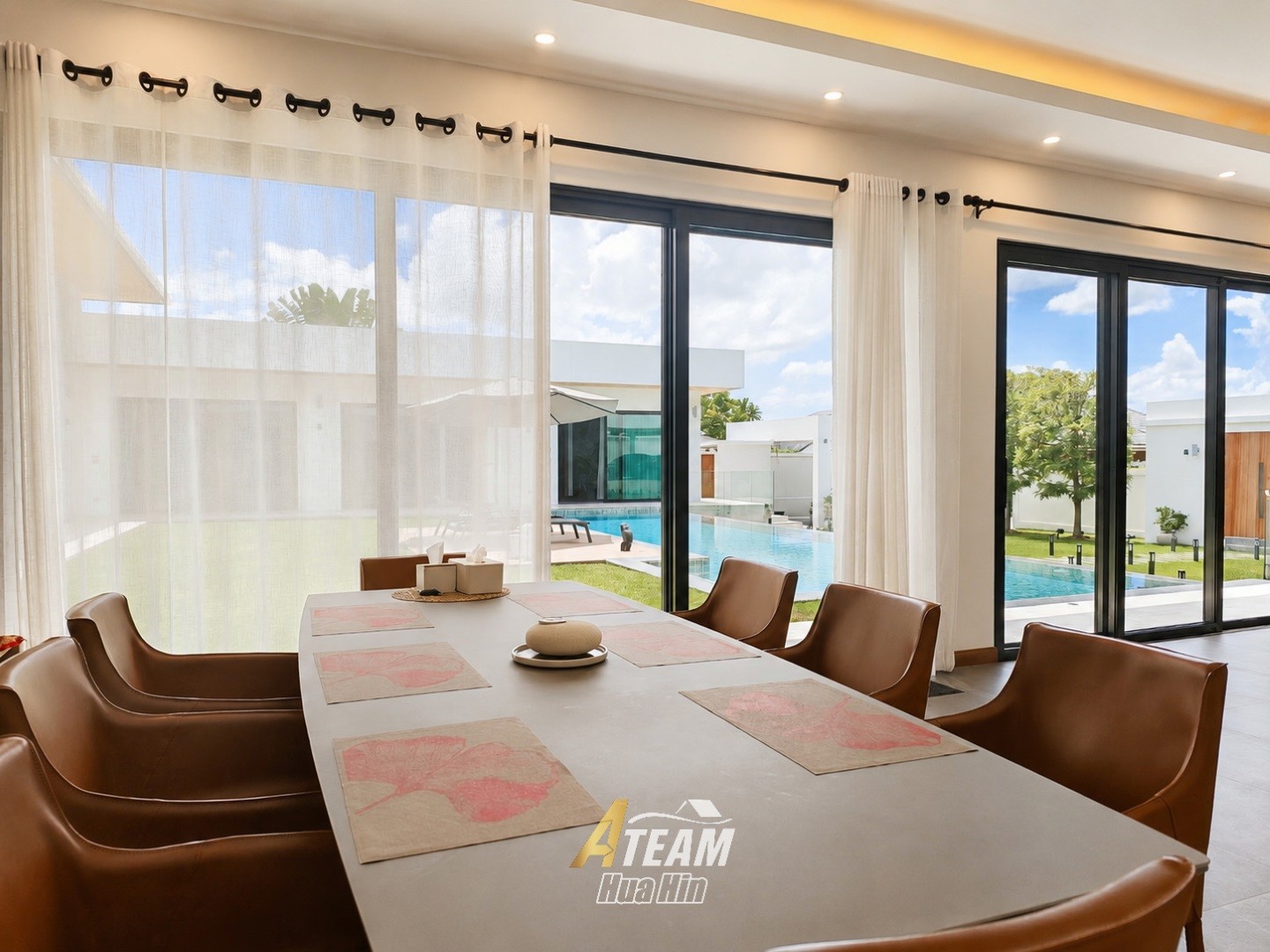 Impressionnante villa de luxe avec piscine, 5 chambres et 4 salles de bains