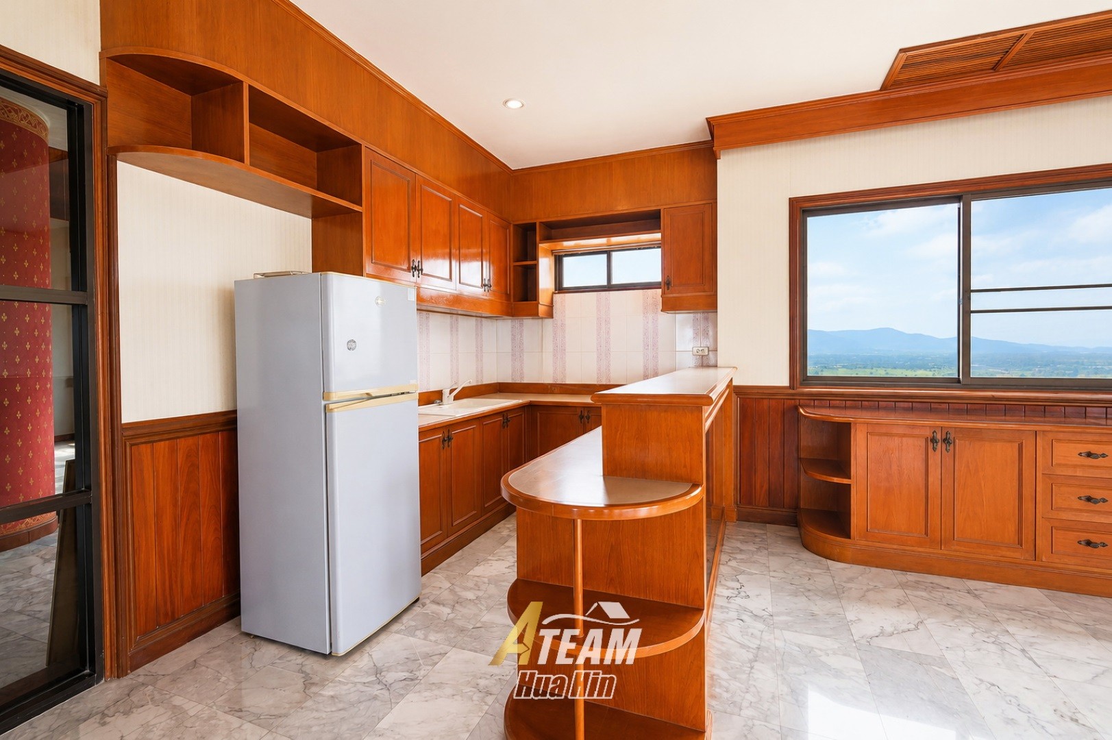 Penthouse de 4 chambres à vendre au Cha-Am Grand Condotel