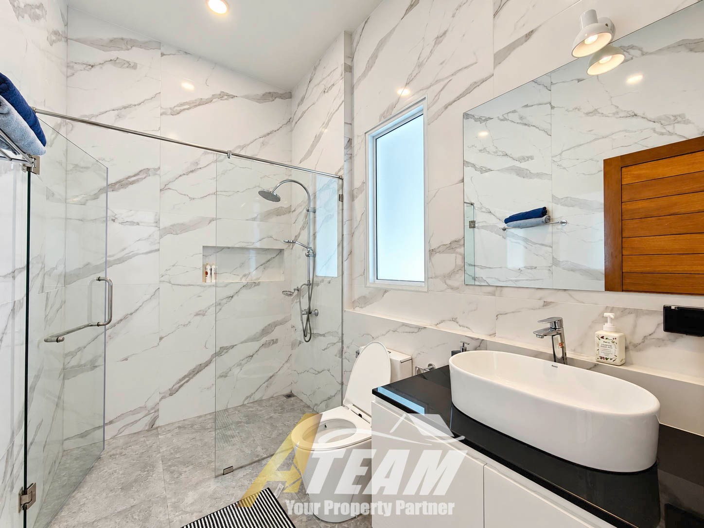 Villa de luxe à CoCo 88 – Spacieuse maison de 271 m² | 65 000 THB/mois
