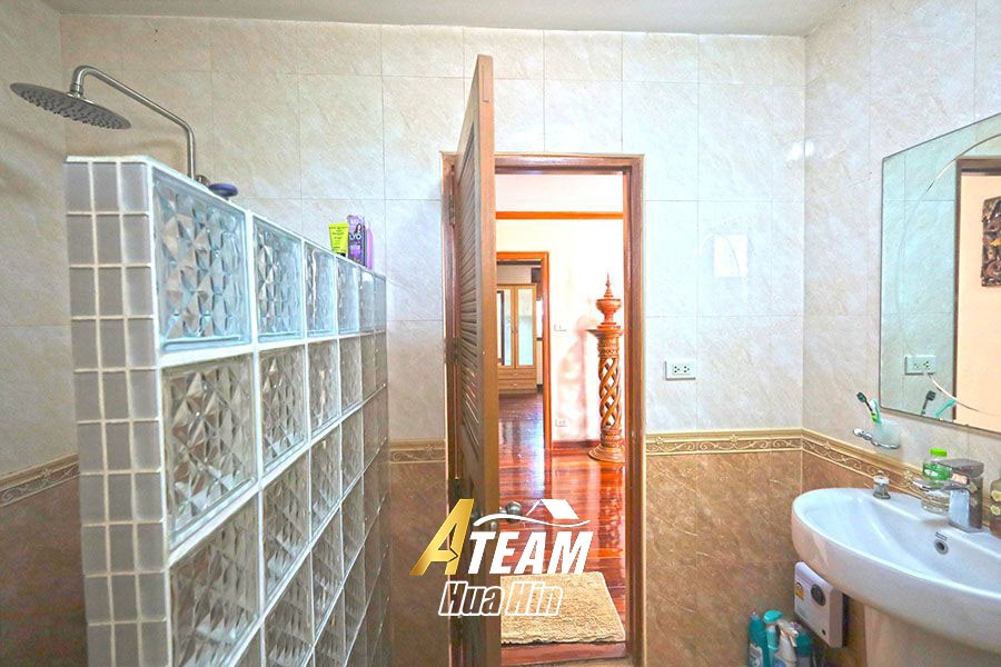 House for sale emerald huahin17