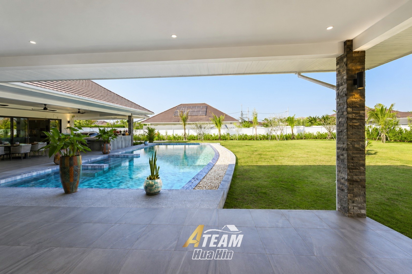 Vie prestigieuse en bordure de parc sur Millionaires Avenue