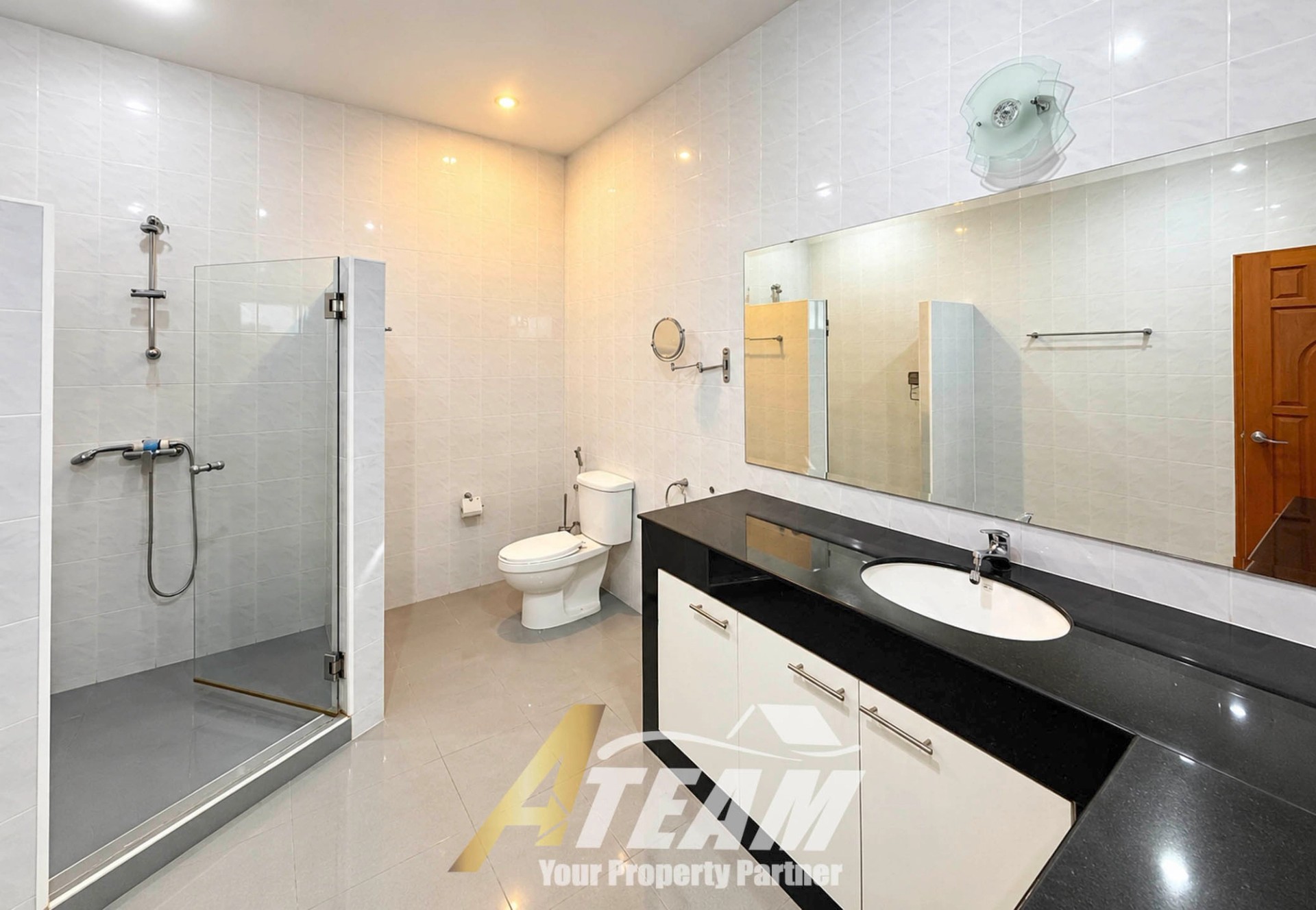 Spacieuse villa de 3 chambres avec piscine privée à louer à Sunset Village 1, Hua Hin Soi 6