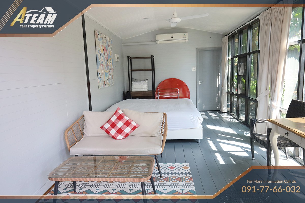 Villa unique de 5 chambres avec piscine au bord de la rivière à Pak Nam Pran