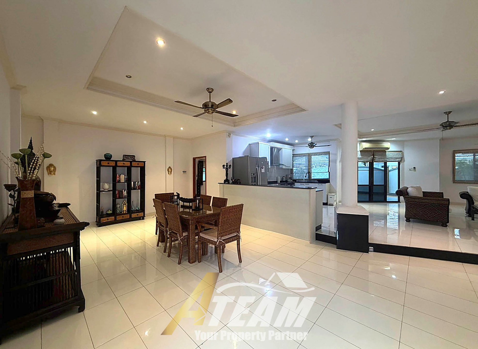Spacieuse villa de 3 chambres avec piscine privée à louer à Sunset Village 1, Hua Hin Soi 6