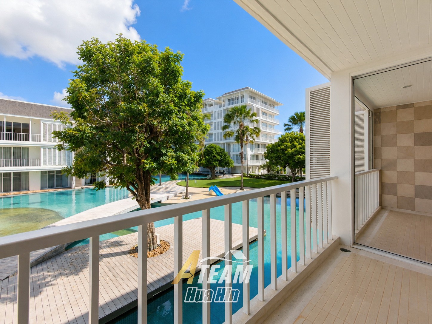 Appartement en bord de mer de 2 chambres avec vue sur la mer, acceptant les animaux, à Malibu Khao Tao