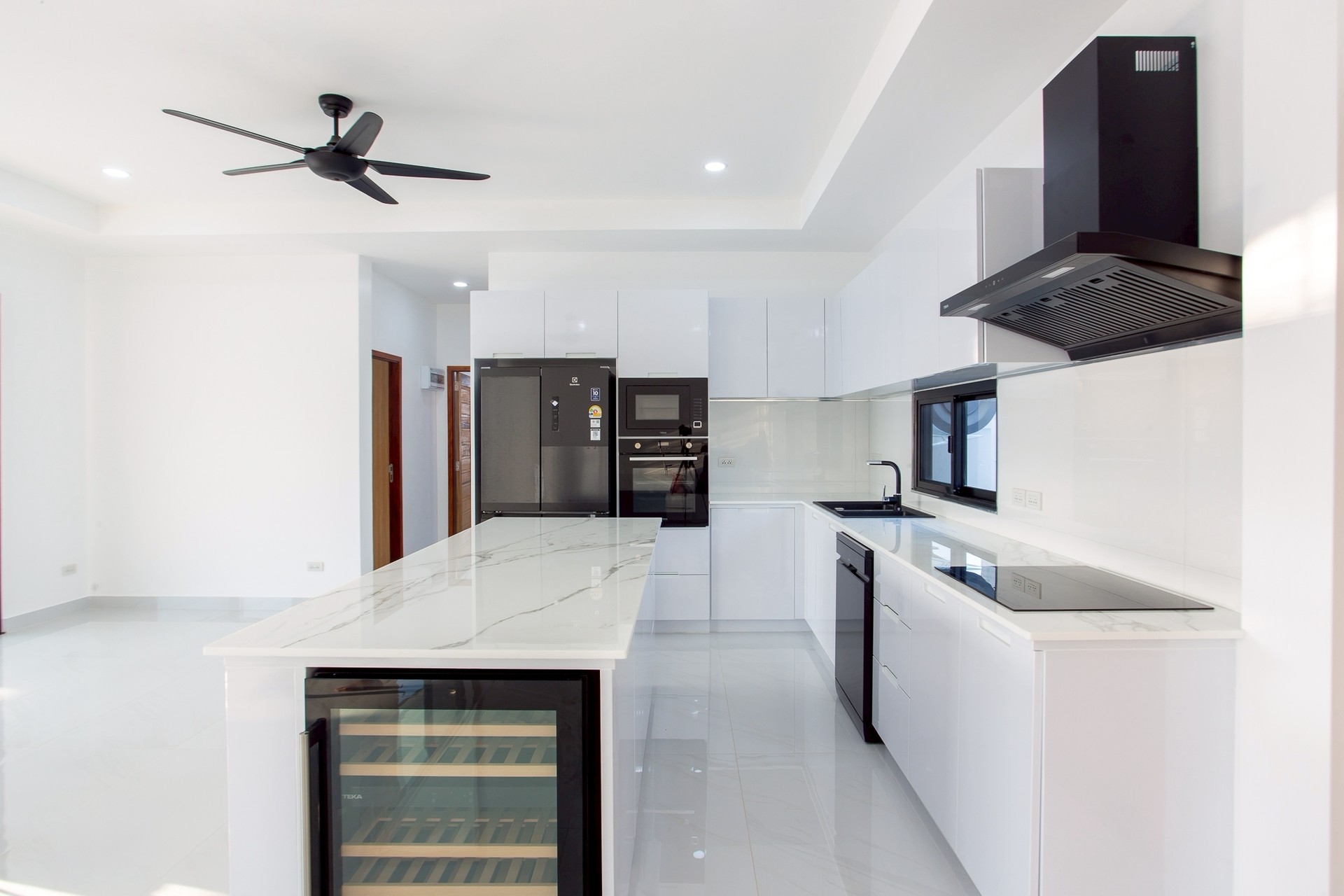 Khao Tao Pool Villa – Maison abordable de 3 chambres avec vue sur les montagnes