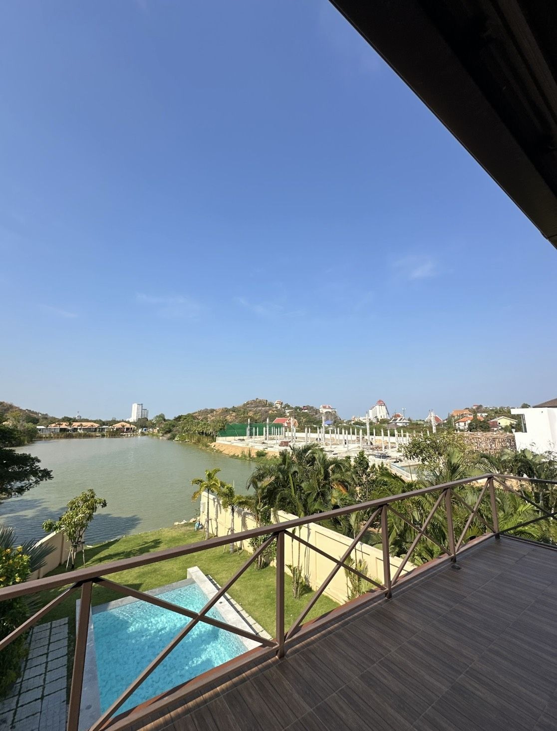 house for rent luxury 4bed sirasiraa huahin2