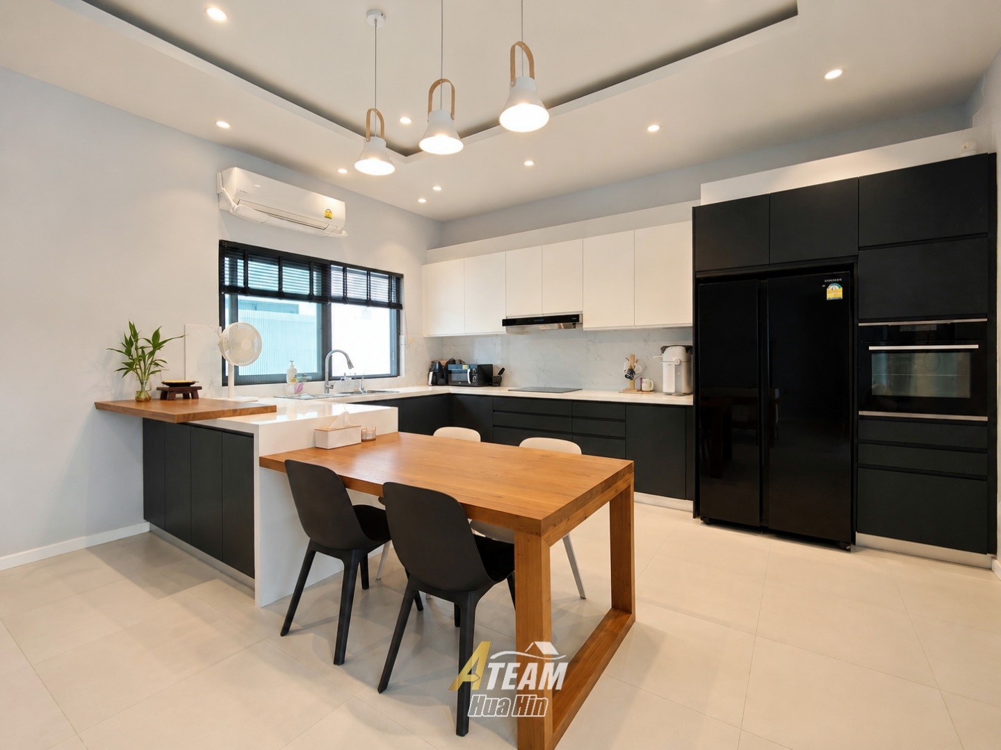 Villa moderne de 3 chambres avec piscine à Aria 2