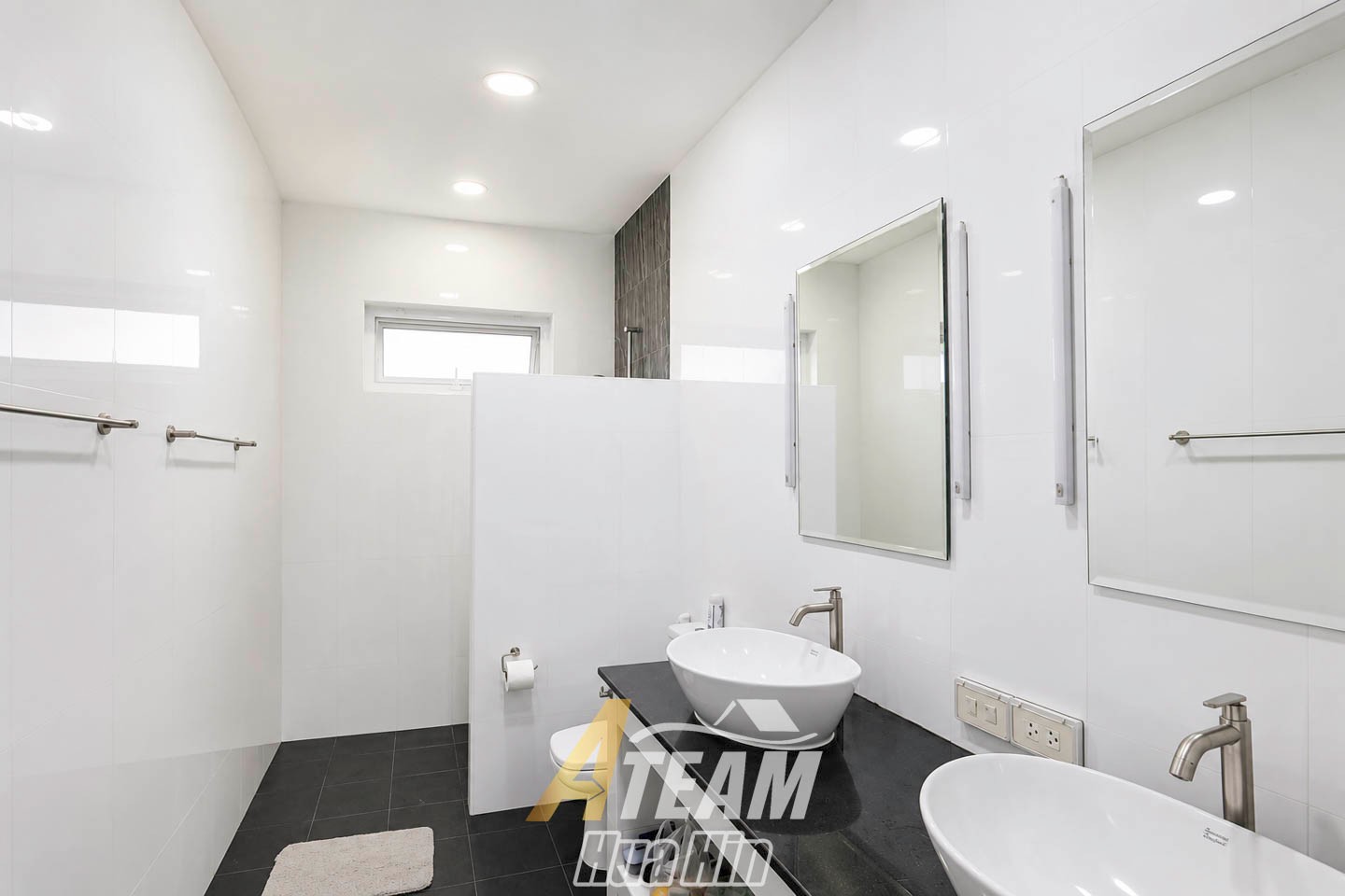 Villa avec piscine privée de 3 chambres sur un grand terrain de 800 Sq.m. | Pak Nam Pran, Pranburi