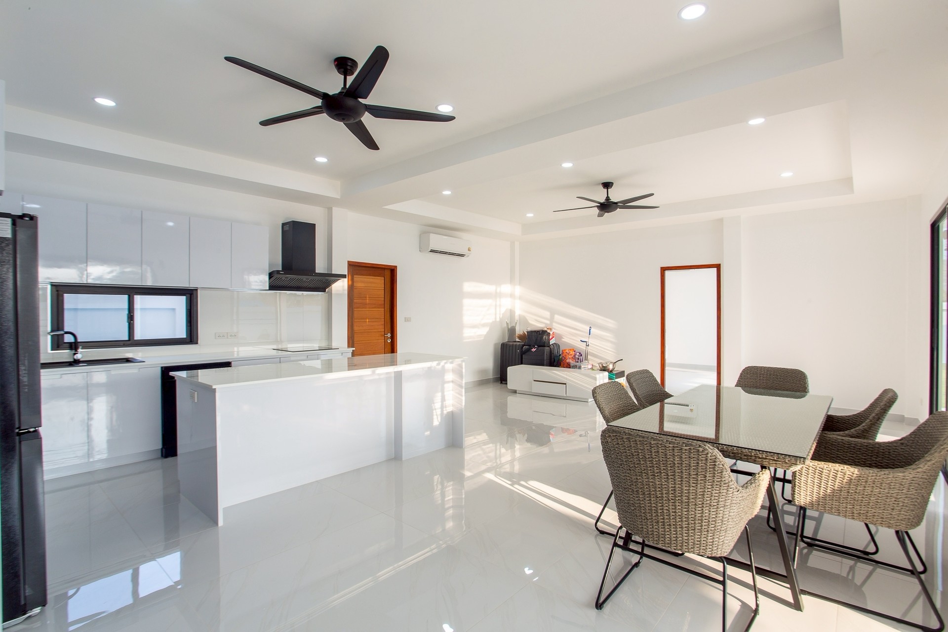 Khao Tao Pool Villa – Maison abordable de 3 chambres avec vue sur les montagnes