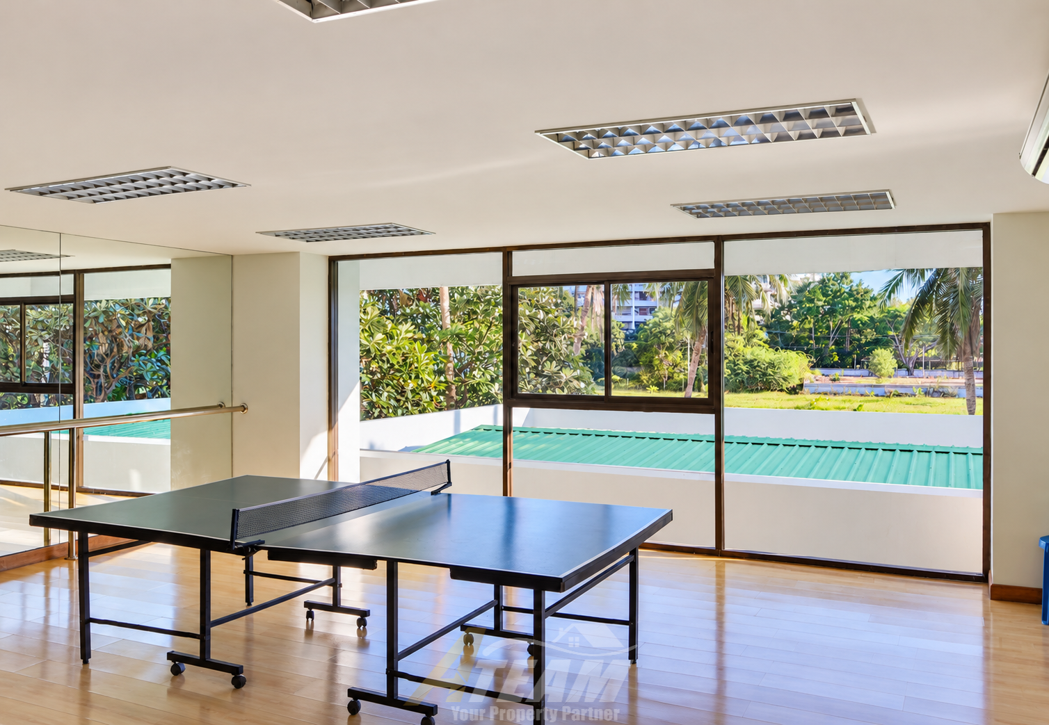 Studio avec vue sur mer à louer au Palm Pavilion