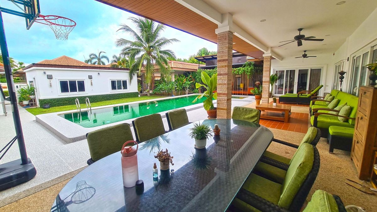 orchid palm homes 3 7 bed 7 bathrooms pool villa resale Development Hua Hin44